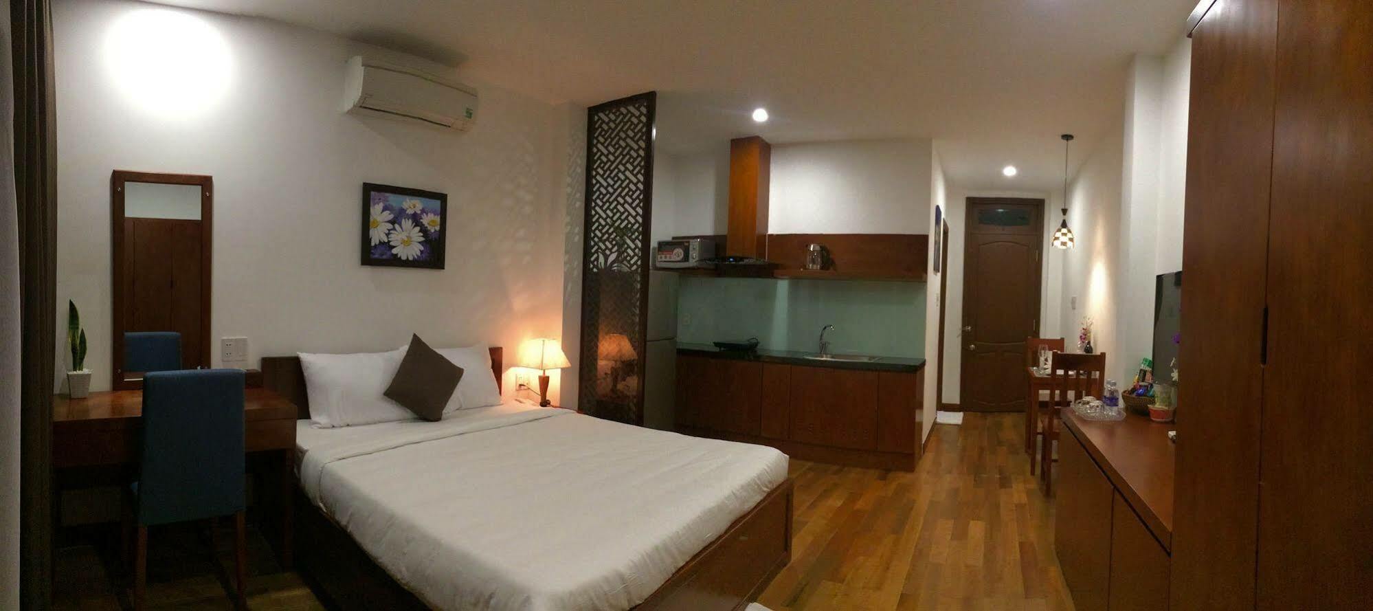 Ocean Flower Hotel Đà Nẵng Exterior foto